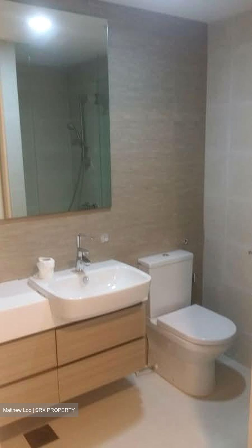 The Lakefront Residences (D22), Condominium #569562911